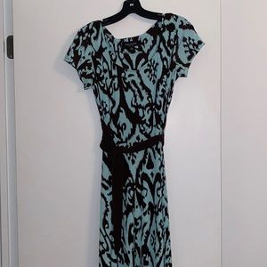 Perceptions New York Short Sleeve Dress w/Belt.